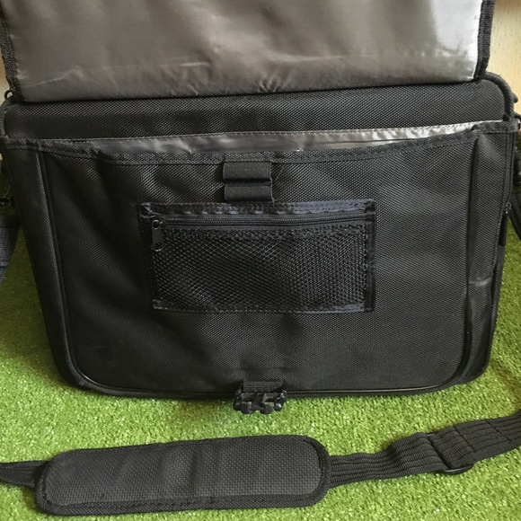 Targus Computer Bag - Picture 2 of 8